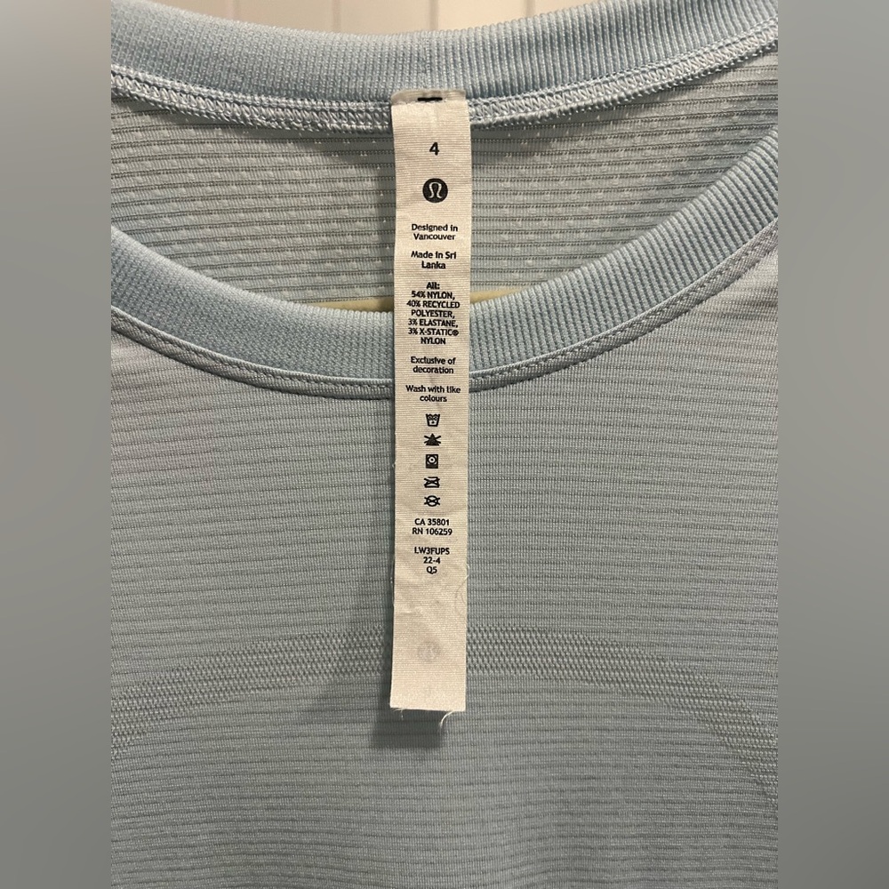 Lululemon Swiftly Tech Long Sleeve 2.0 Top Blue Size 4  Lightweight Athleisure - Picture 6 of 11